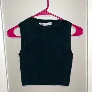 Zara Cropped sweater tank